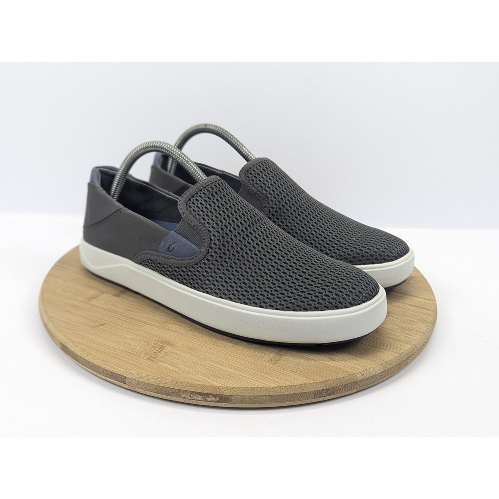 Olukai Mens 8 Slip On Shoes Gray White Lae'ahi Summer Beach Vacation Casual